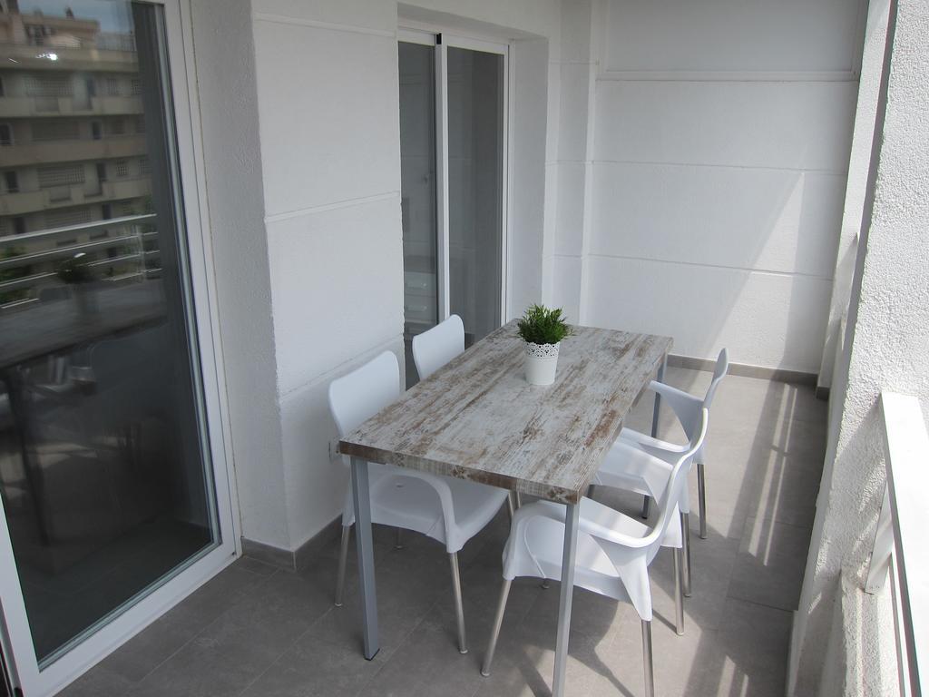 Enjoy Salou Apartment Екстер'єр фото