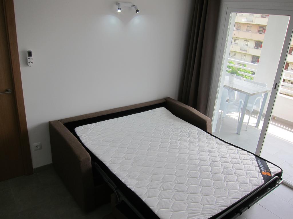 Enjoy Salou Apartment Екстер'єр фото